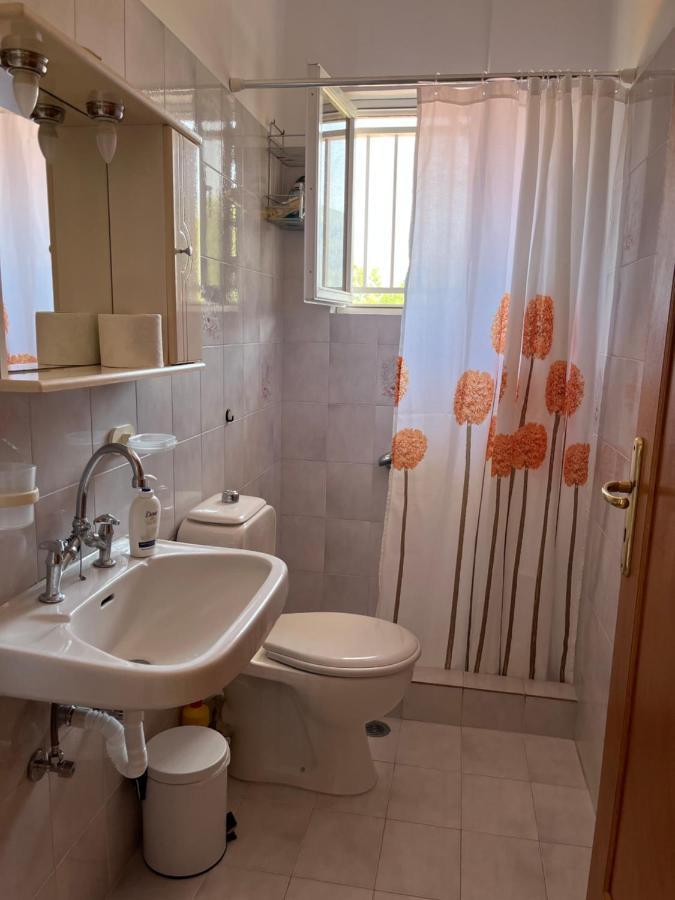 Koulouras Holiday Apartments Nikolaíika Esterno foto