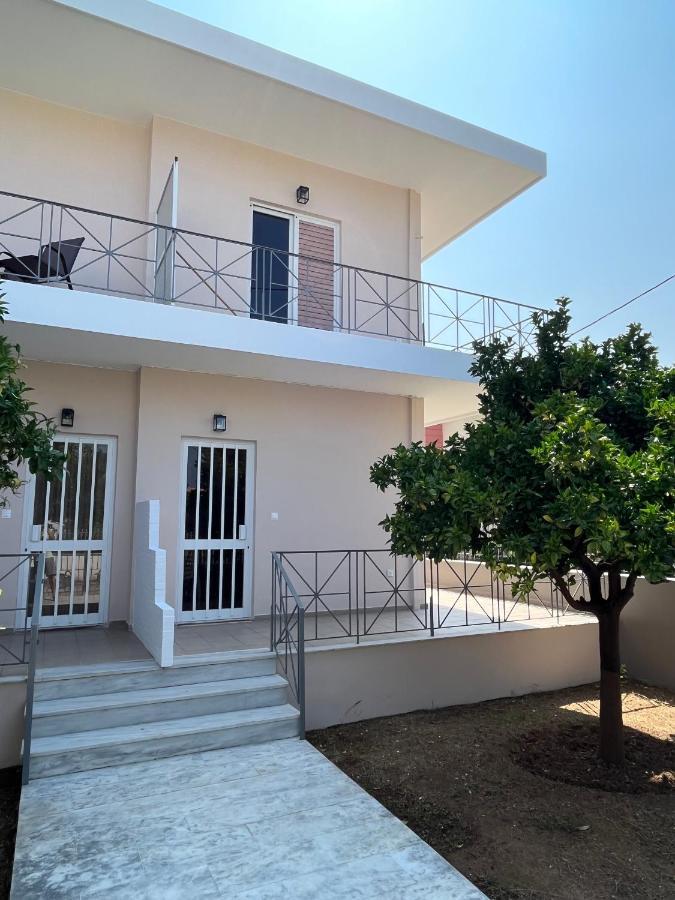 Koulouras Holiday Apartments Nikolaíika Esterno foto
